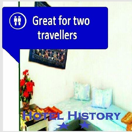 מלון בוקורו History מראה חיצוני תמונה